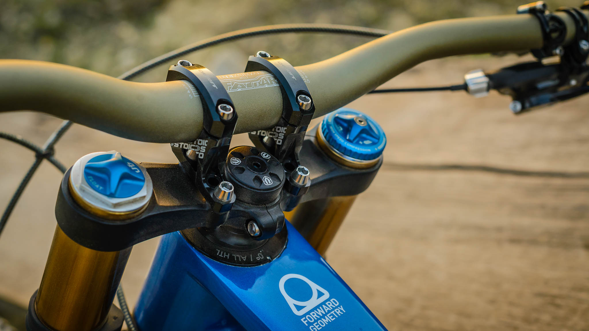 2014-10-28 Mondraker Press