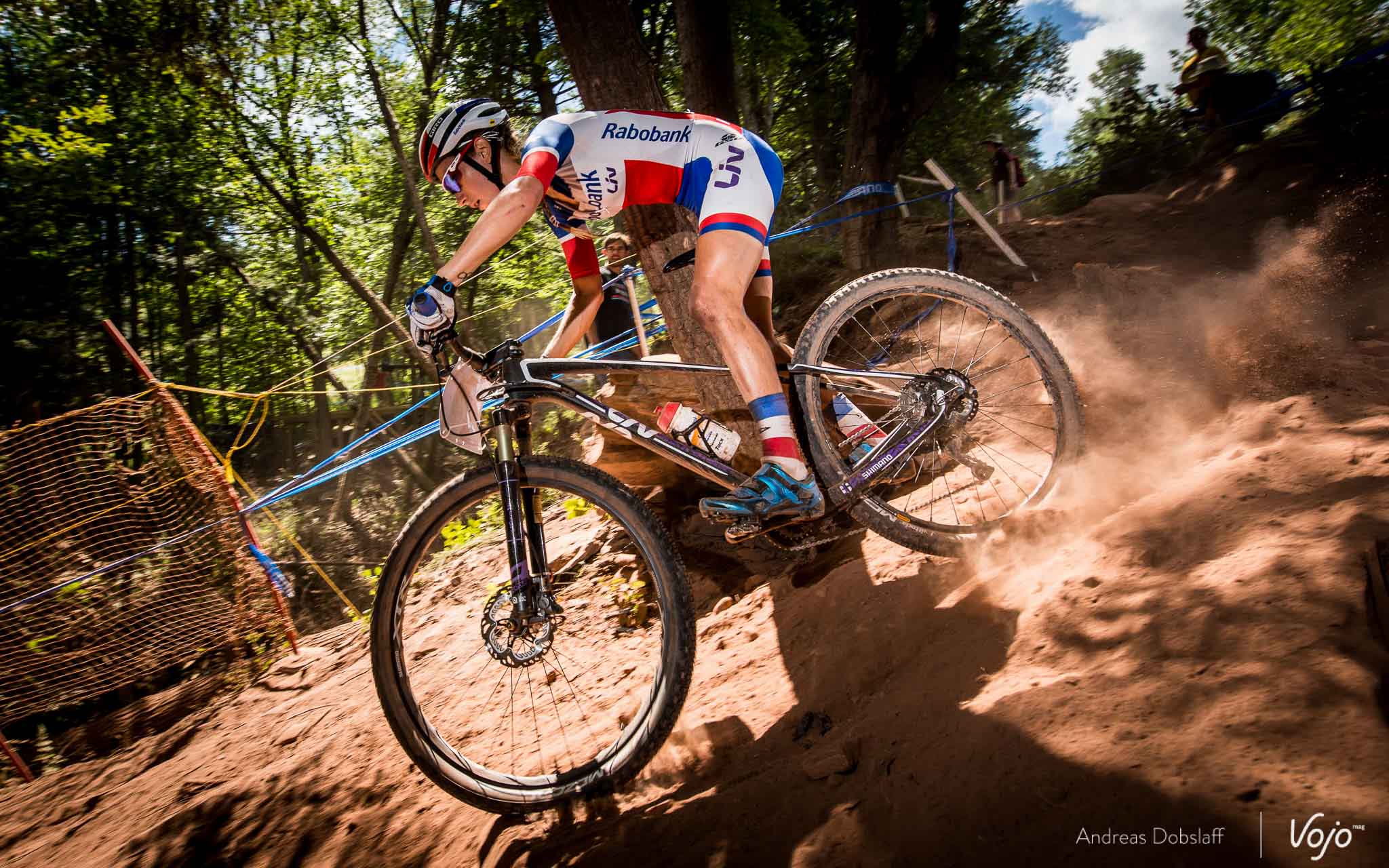 World_Cup_XCO_Women_Dame_Windham_Ferrand_Prevot_Neff_2015_Copyright_Dobslaff_VojoMag-12