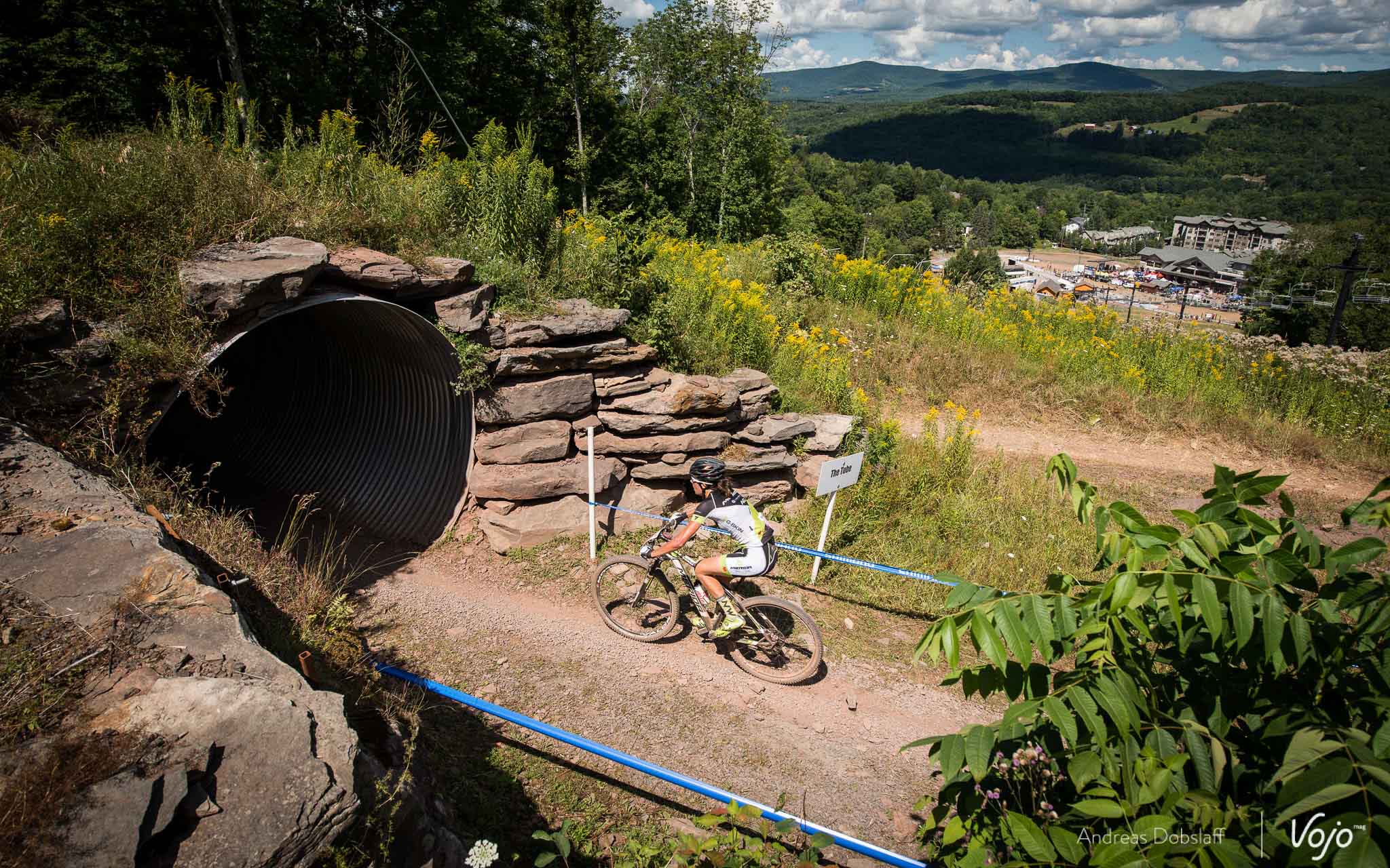 World_Cup_XCO_Women_Dame_Windham_Ferrand_Prevot_Neff_2015_Copyright_Dobslaff_VojoMag-7
