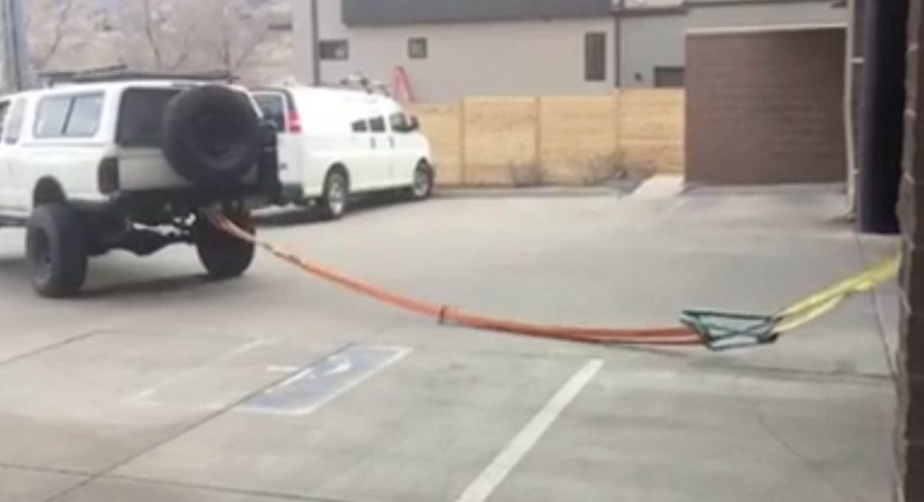 4×4 contre Santa Cruz Nomad : qui gagne ?