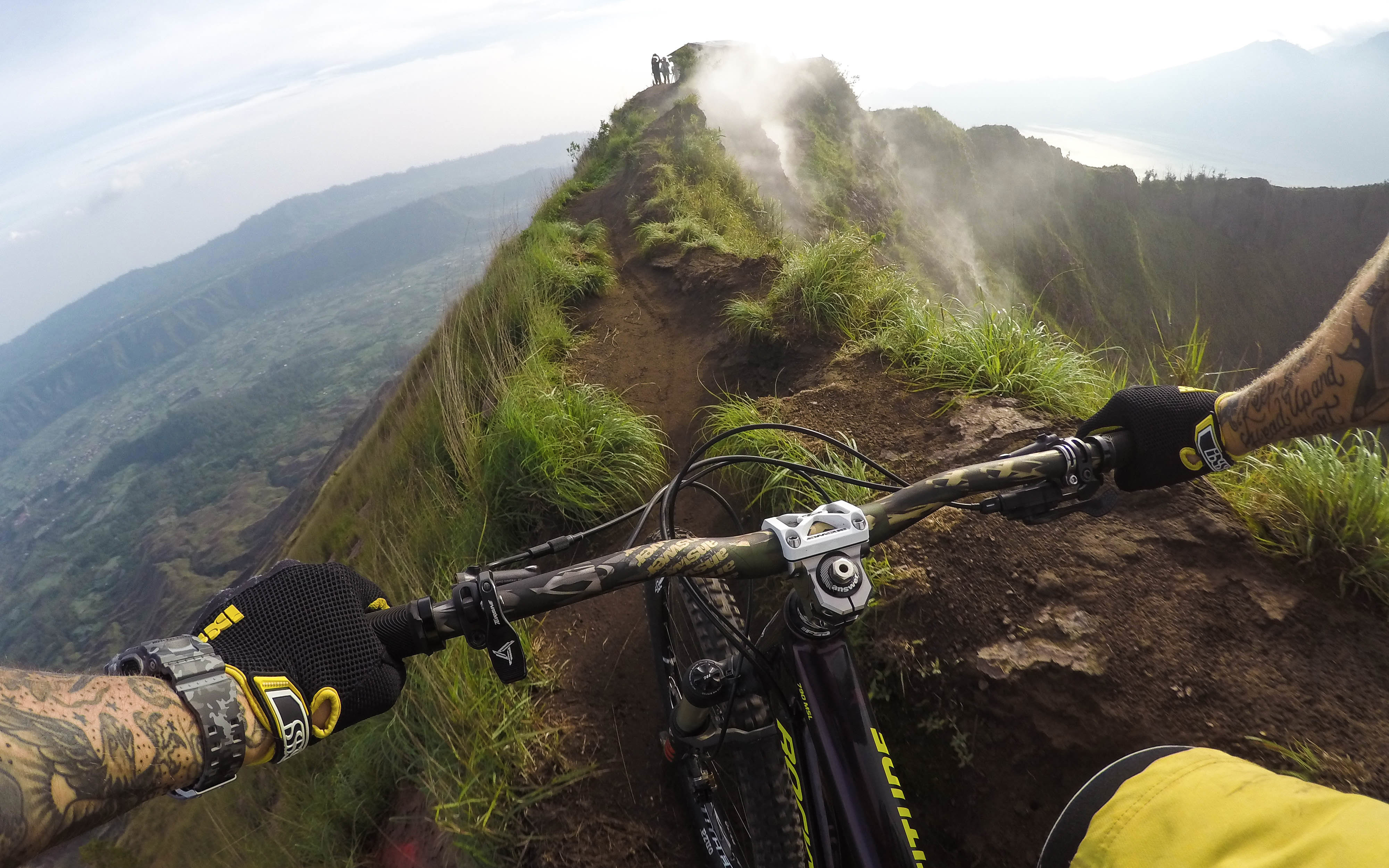 Pierre-Édouard Ferry & Geoff Gulevich à Bali