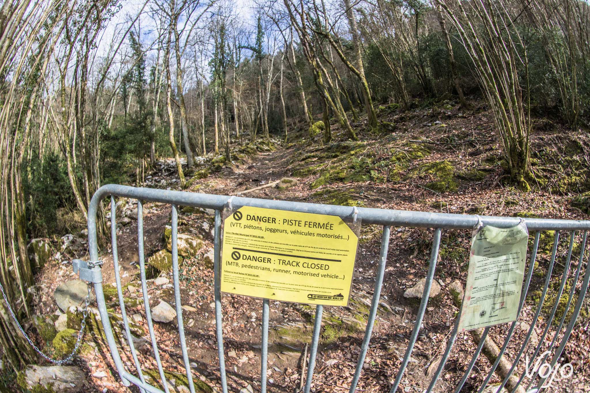 La piste est fermée et il est impossible de venir s’y entraîner