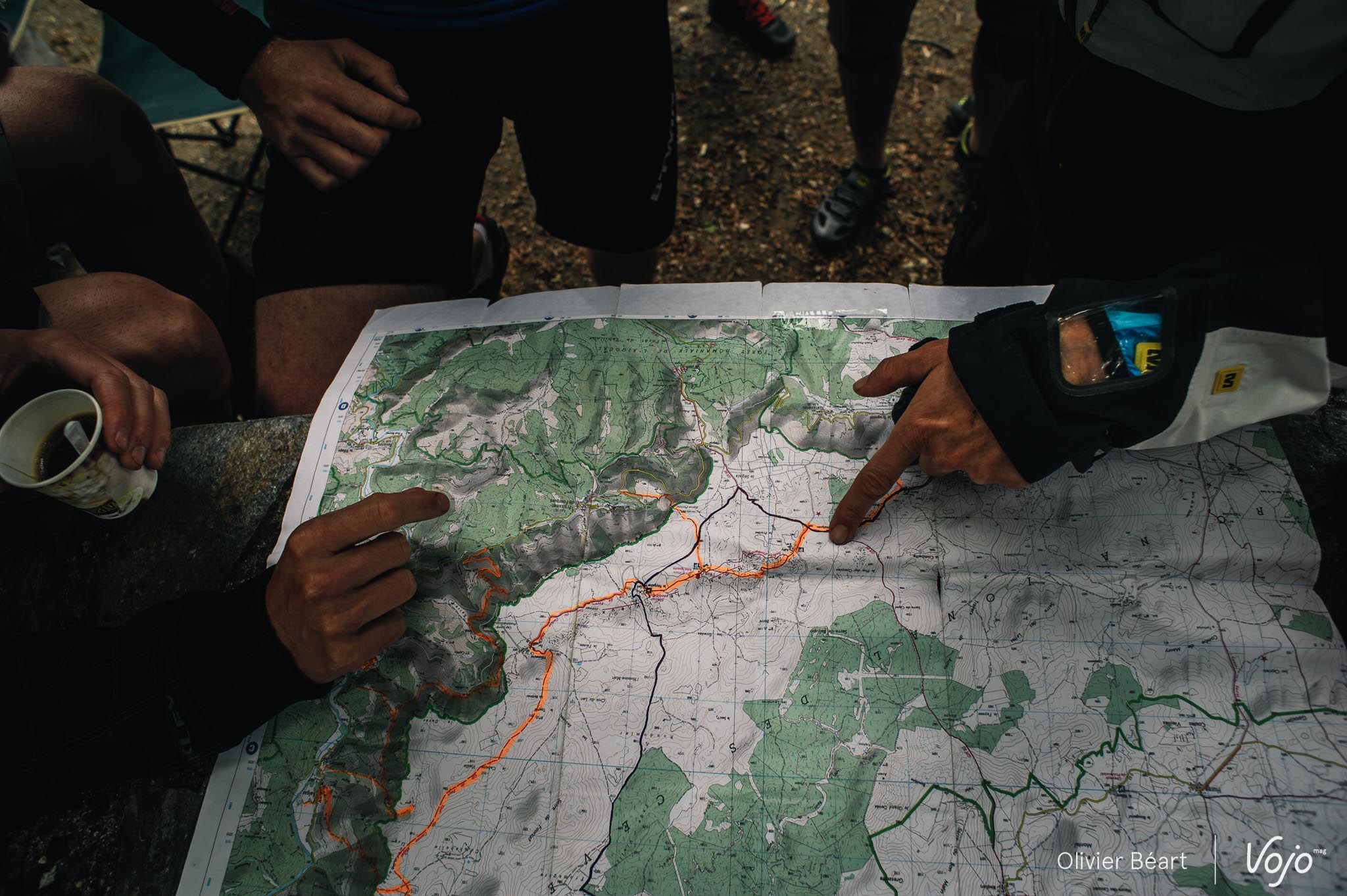 Pendant le lunch, on en profite pour jeter un oeil sur la carte, histoire de voir ce qui a déjà été fait… et ce qu’il reste à parcourir !