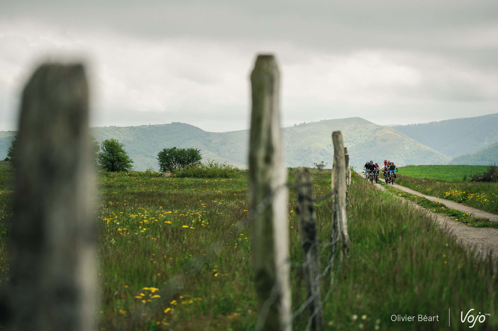 Même les routes semblent coupées du monde et certaines sont rattrapées par la végétation. A la fin, quand ce ne sont pas des moutons (qu’on a plus vus que des humains durant ces 5 jours), on finit toujours par retrouver un peu de civilisation.