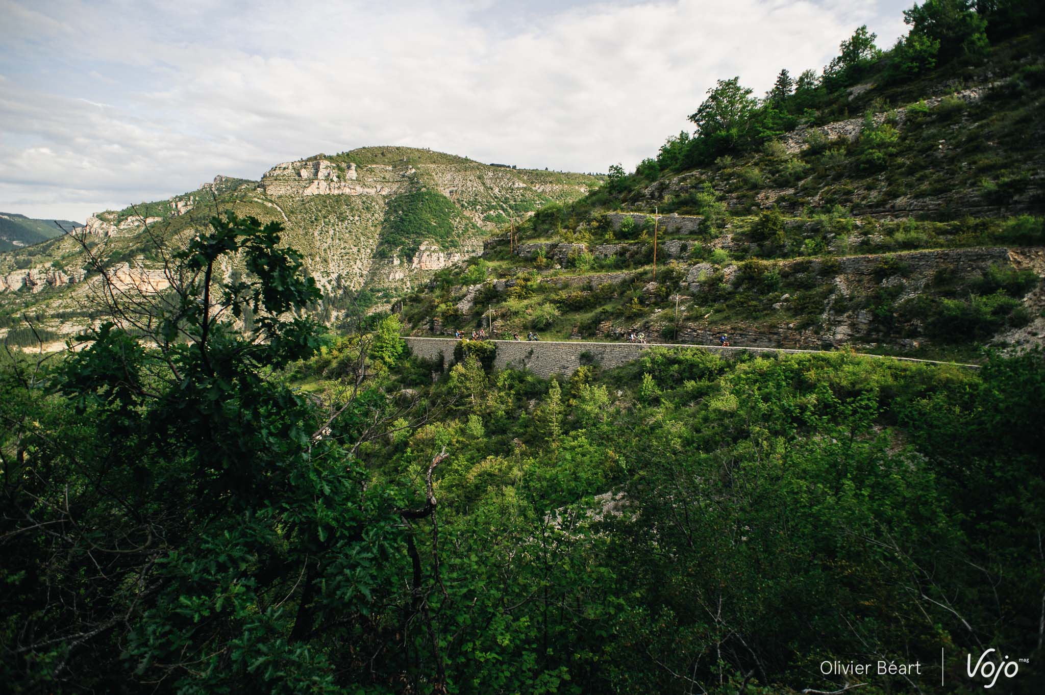 Dans de tels décors, même les liaisons sur route (mais à la pédale !) deviennent savoureuses.