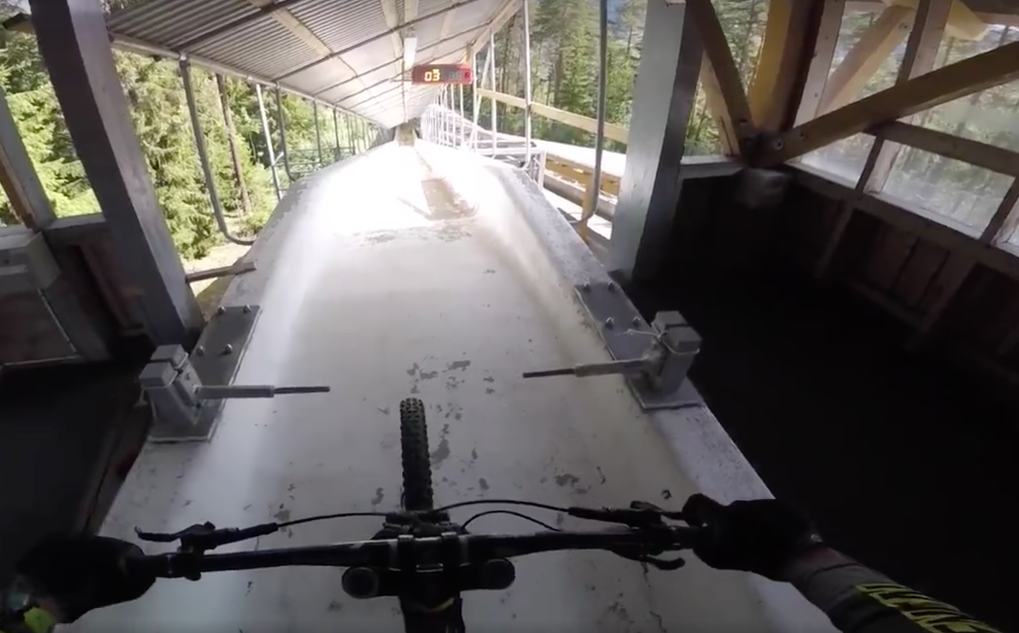 Remi Metailler s&rsquo;entraine pour les JO… en bobsleigh !