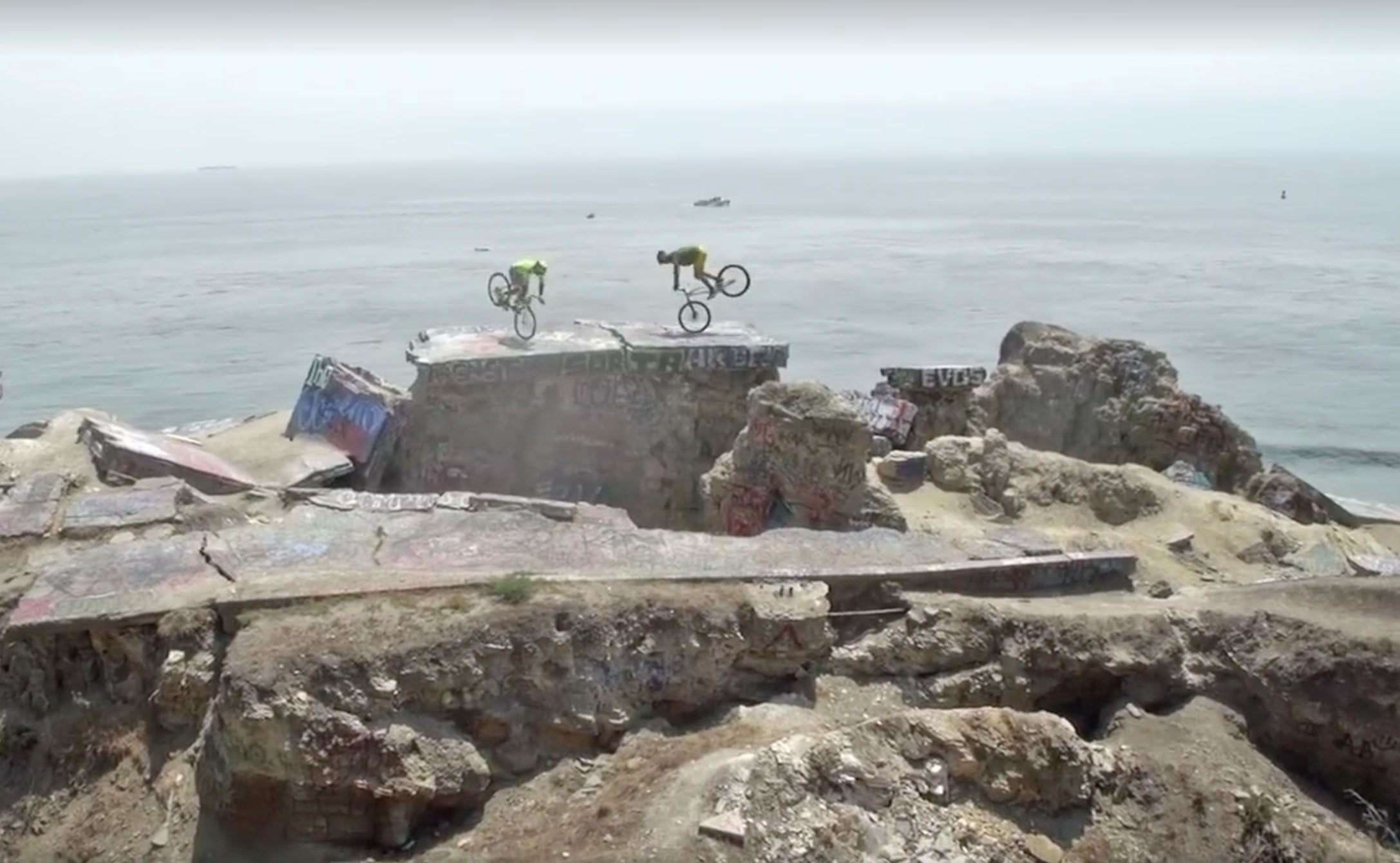 Quand Brumotti rencontre Hans Rey