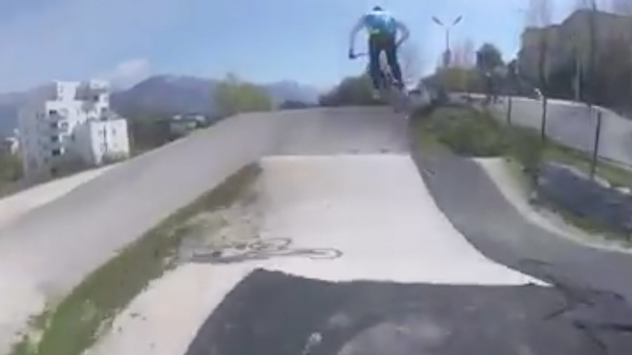 Florent Payet et Alan Rat s&rsquo;entraînent en BMX