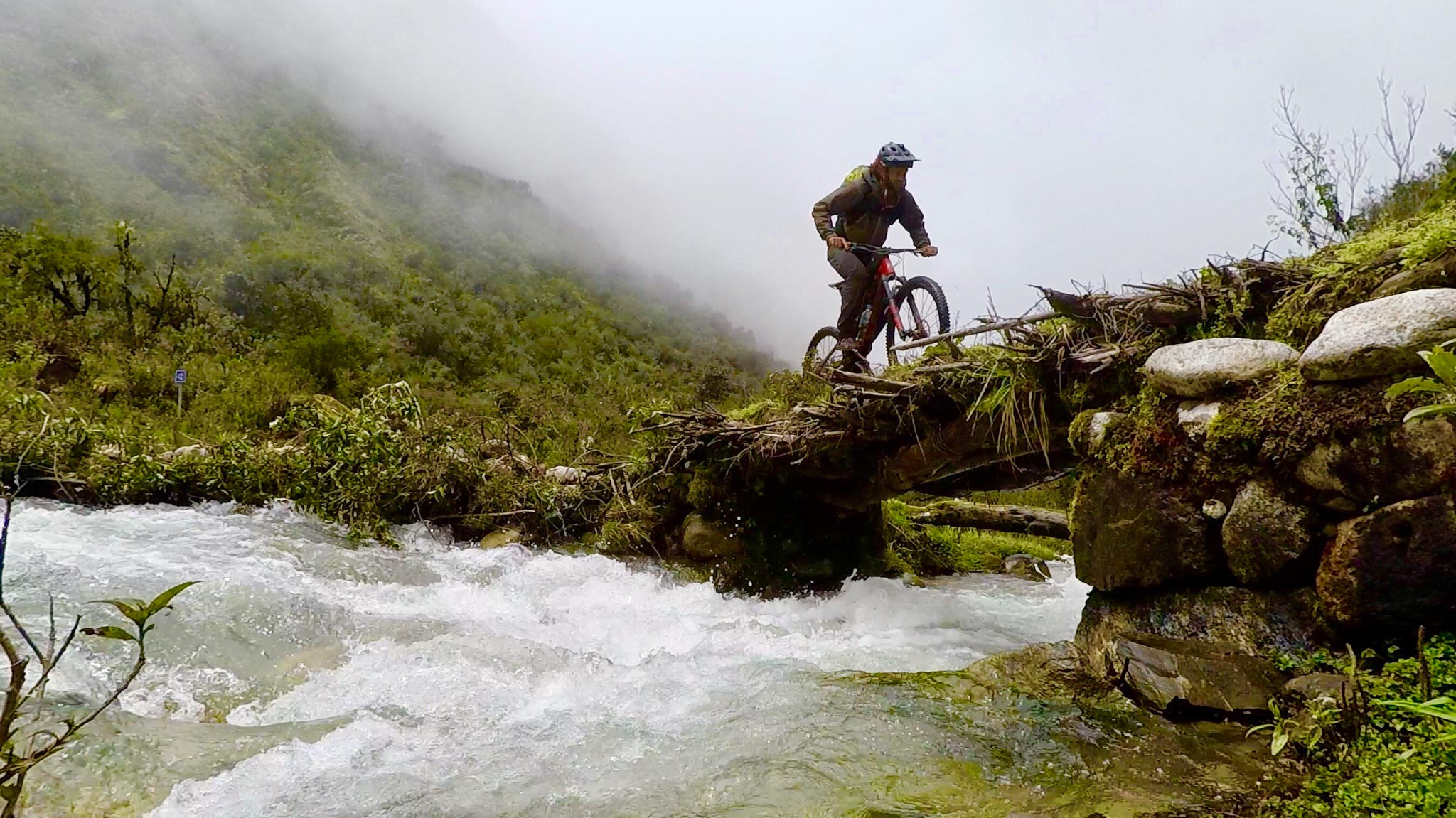 Tito Tomasi sur l&rsquo;Inca Trail, au Pérou