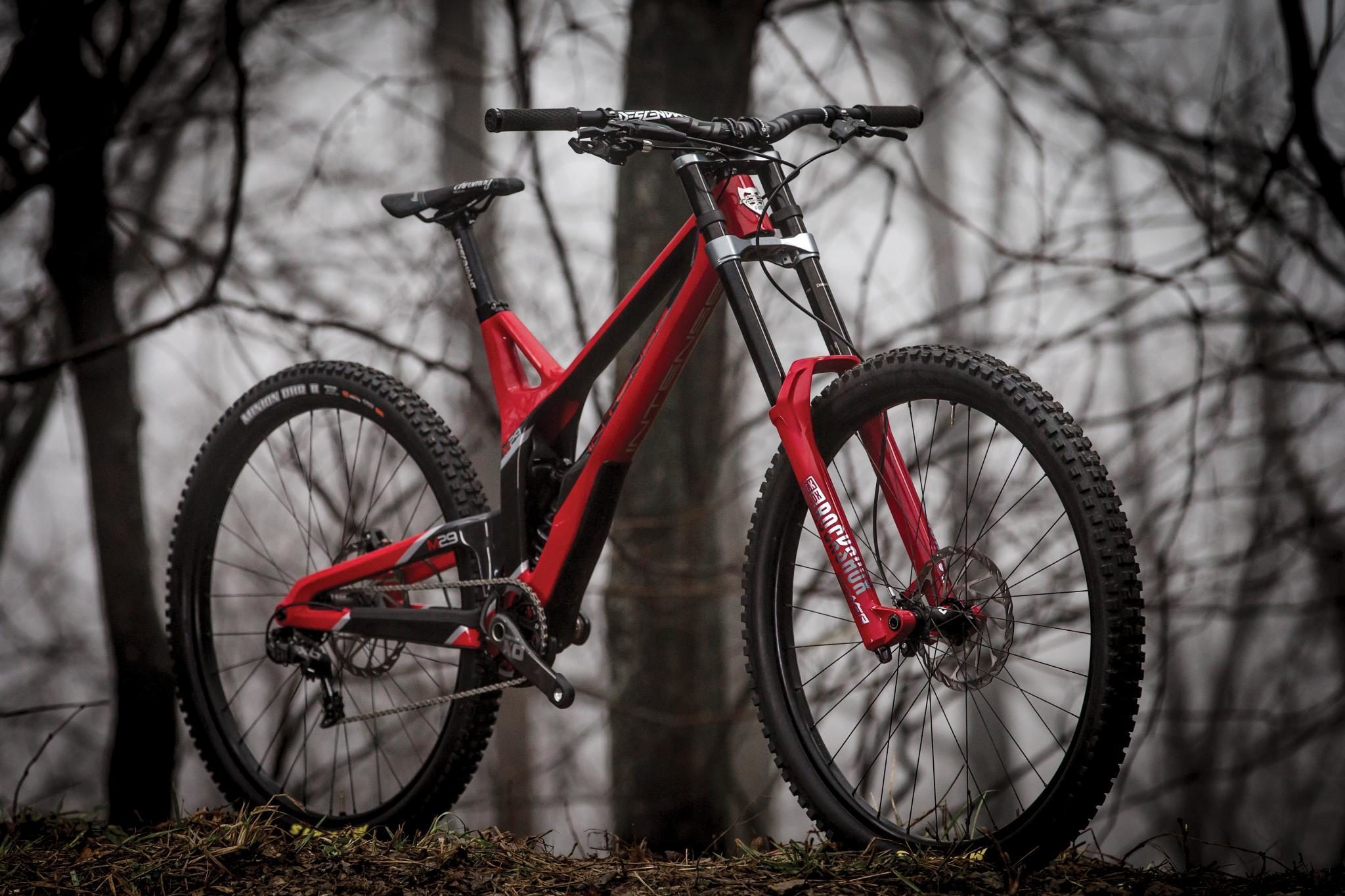 Vali&rsquo;s new RockShox Boxxer