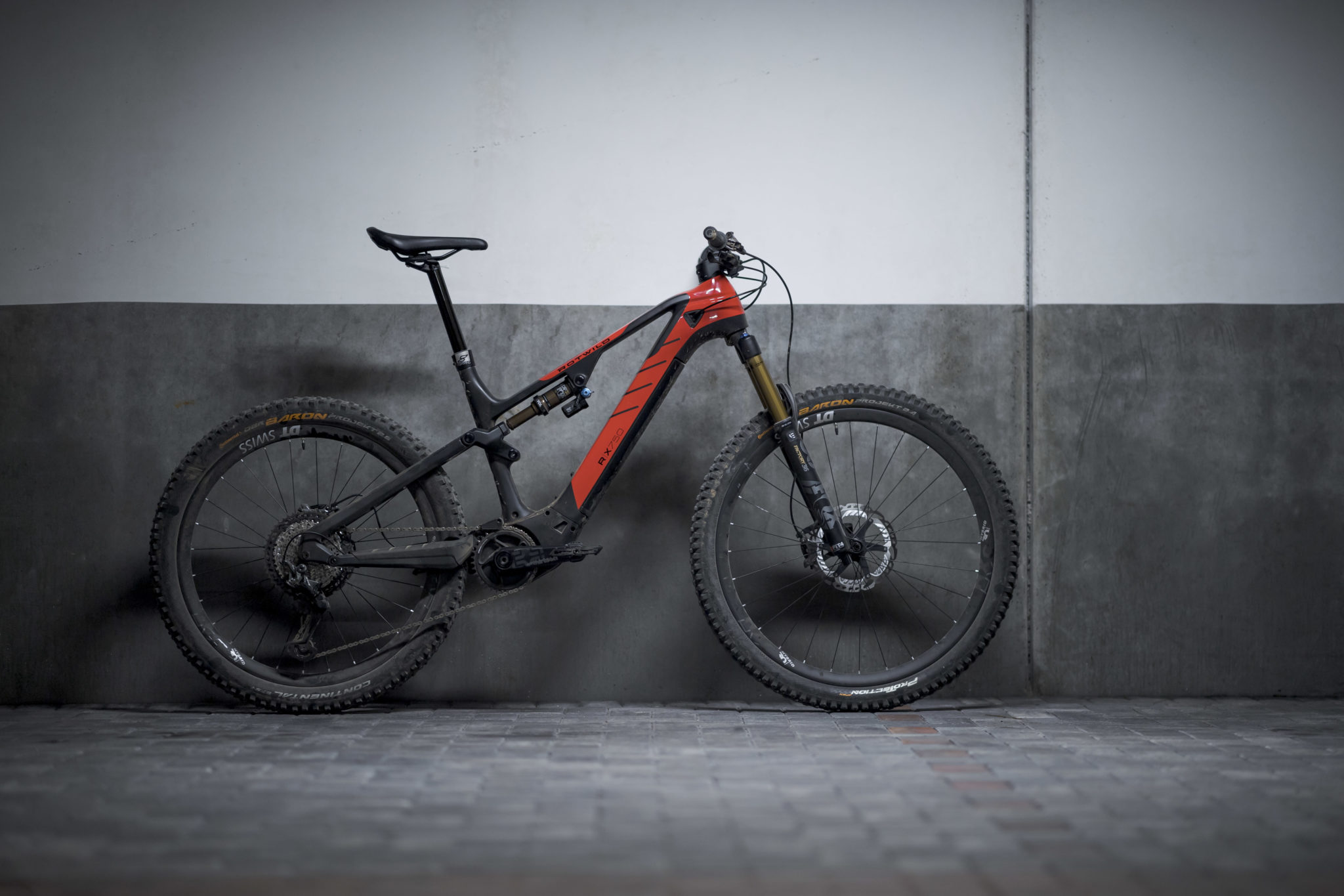 Test nouveauté | Rotwild R.X750 : quand l&rsquo;électrique s&rsquo;attaque à la montagne