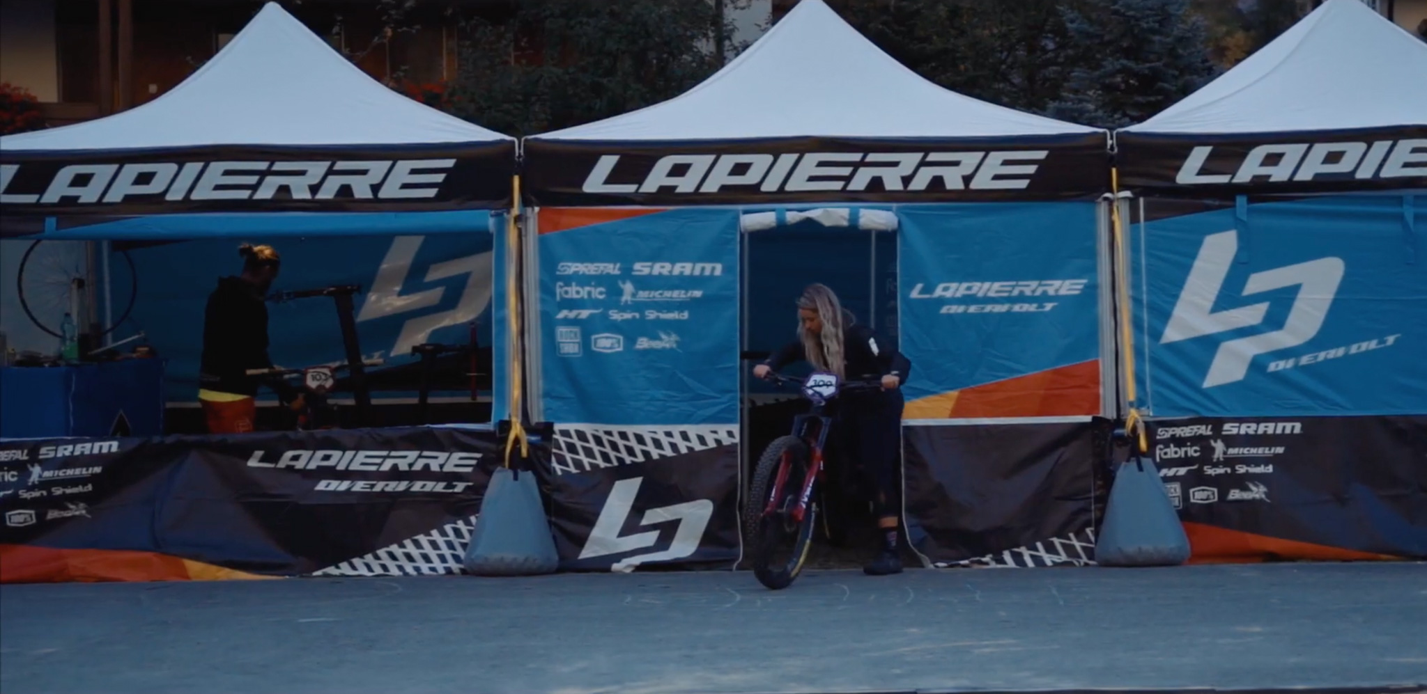 Avec l&rsquo;équipe Lapierre Enduro Team à Zermatt