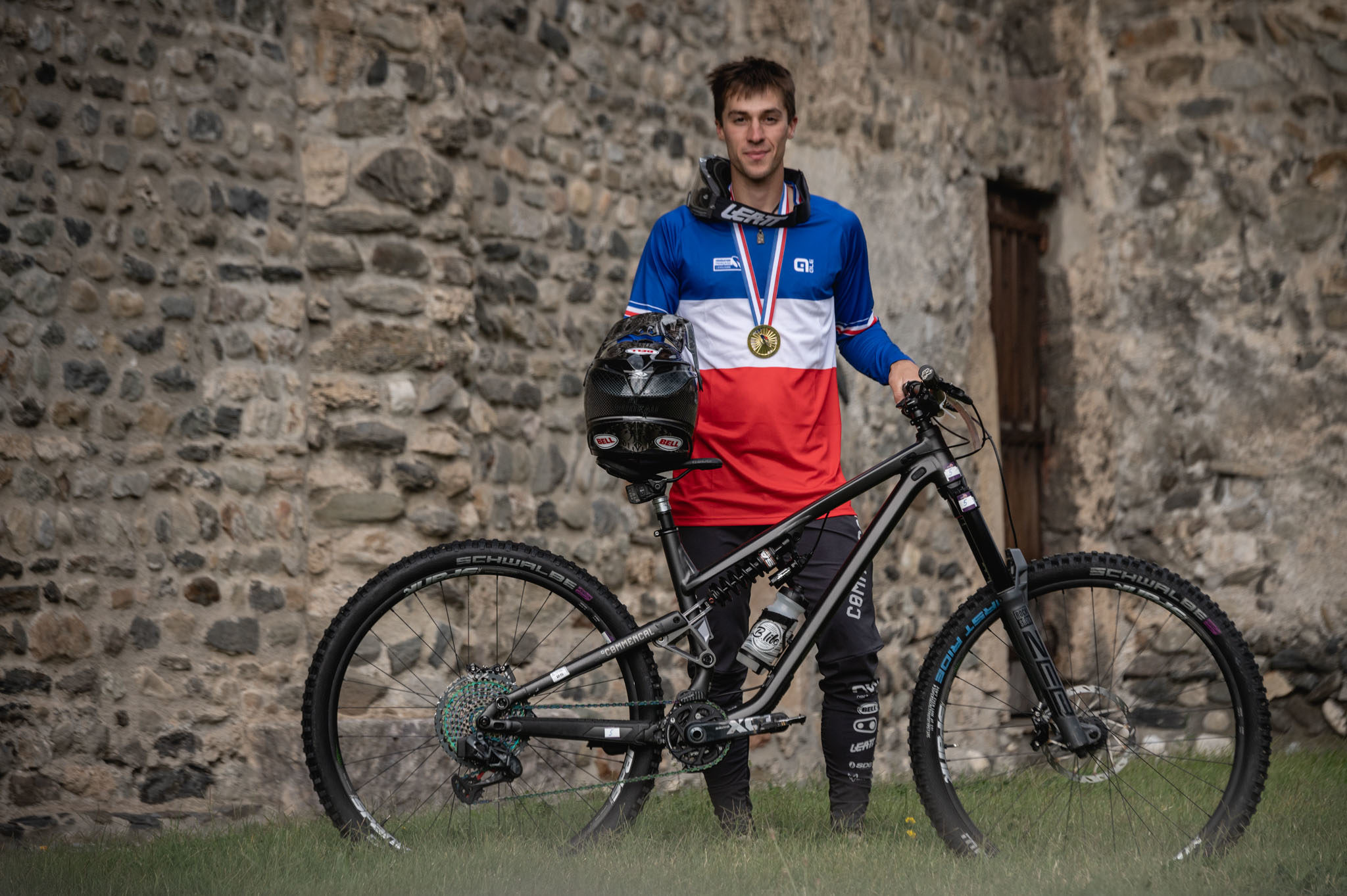 Bike Check | Le Commencal Meta TR champion de France d&rsquo;Alex Rudeau