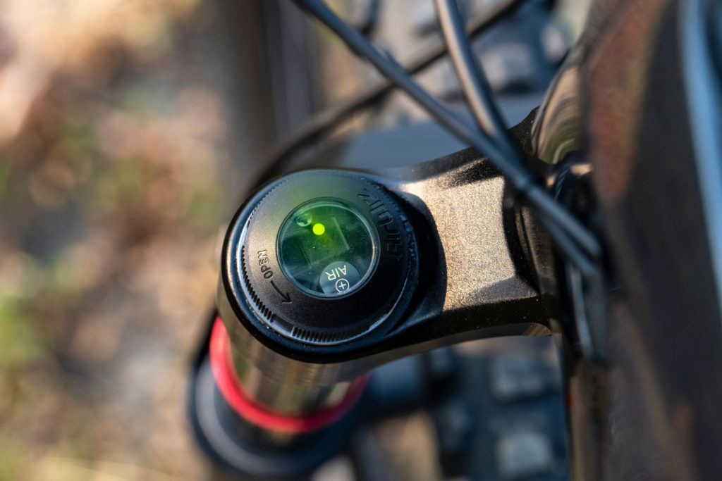 Nouveauté | RockShox AirWiz & Quarq TyreWiz 2.0 : Sram et l&rsquo;électronique, l&rsquo;histoire continue