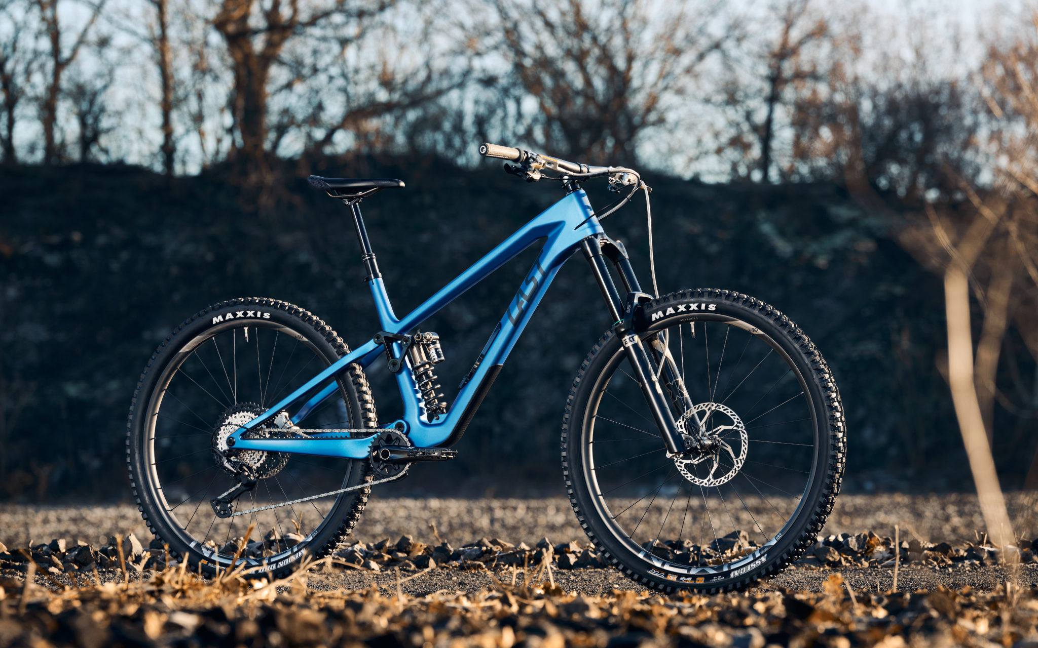 Nouveautés | Last Tarvo V2 : séance de musculation pour l&rsquo;enduro le plus léger du marché