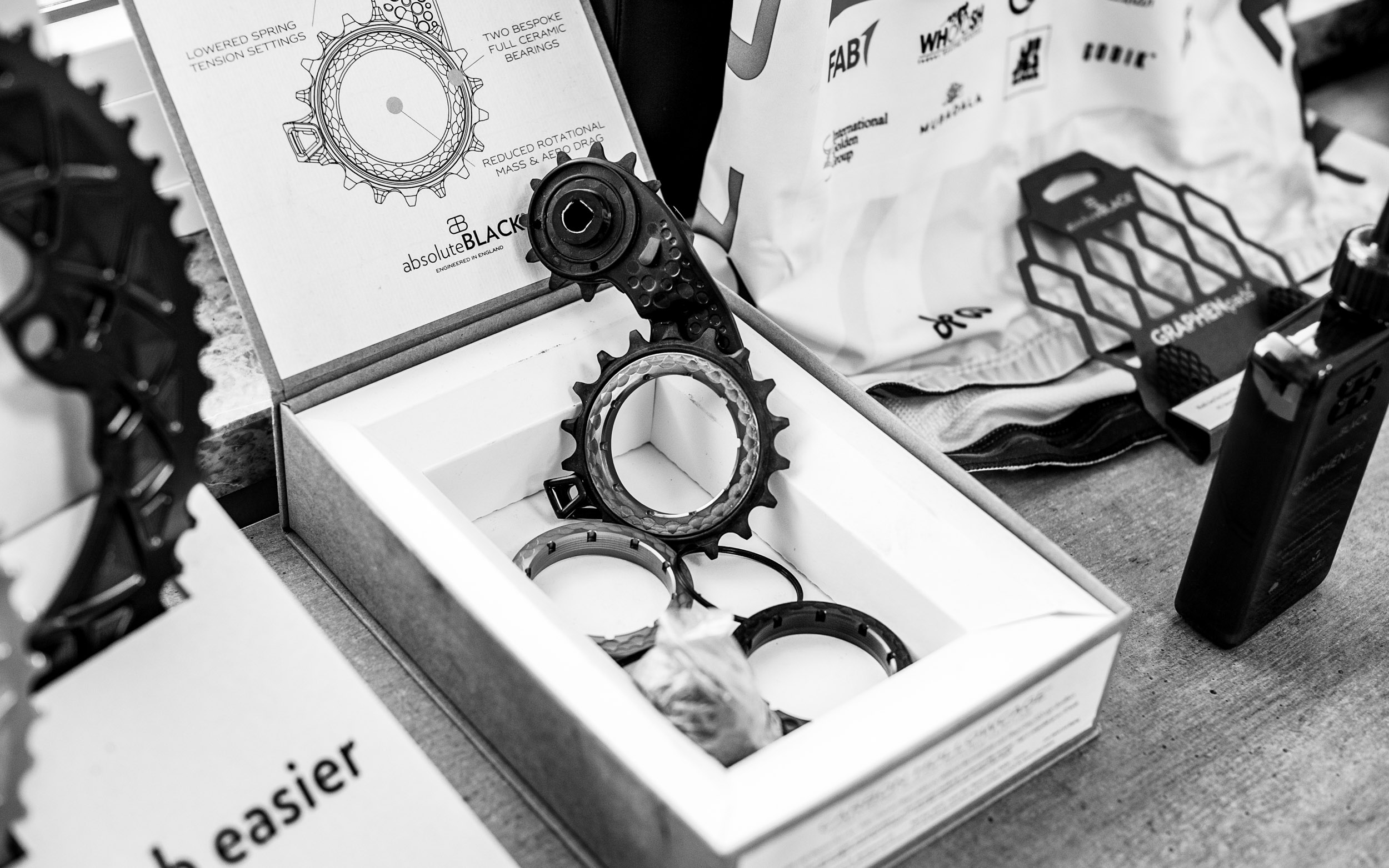 Visite | absoluteBlack : quand la science s&rsquo;en mêle