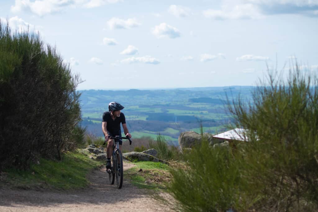 Découverte – Gravel | Un printemps dans le Morvan, la France des campagnes