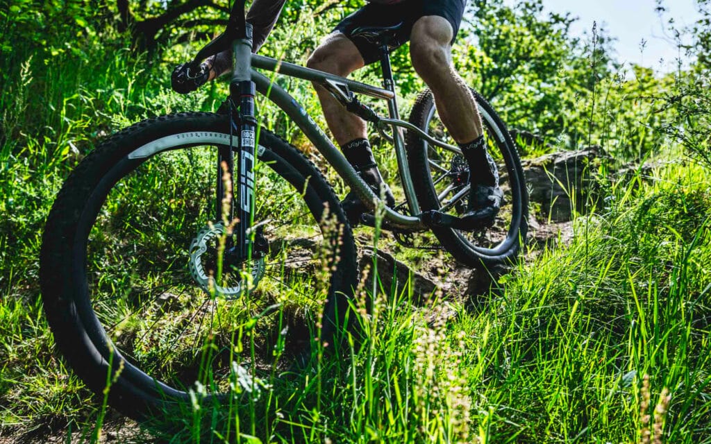 Test | Roues P1 Race Tech Singularis M30 : de l&rsquo;inertie dans la légèreté