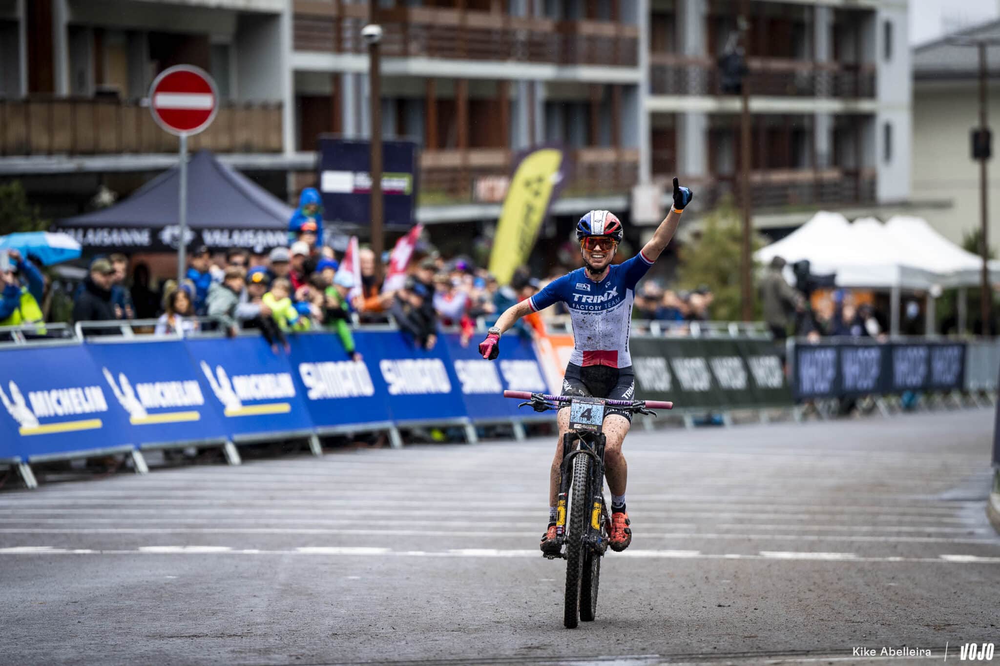 World Cup XC 2024 #5 – Crans-Montana | XCO U23 : Première pour Onesti, routine pour Amos
