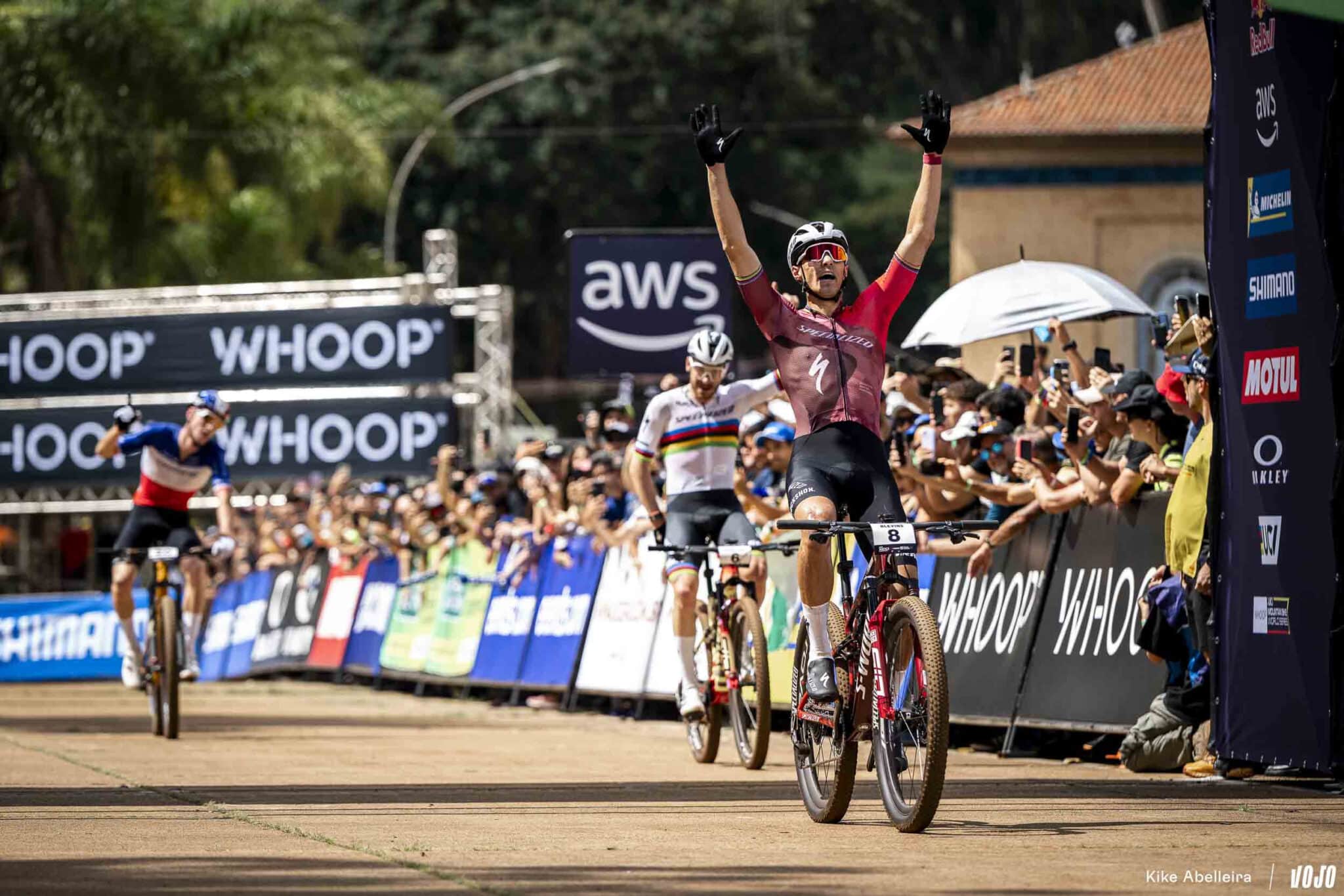 World Cup XCC 2025 #1 – Araxa : Richards et Blevins inaugurent !