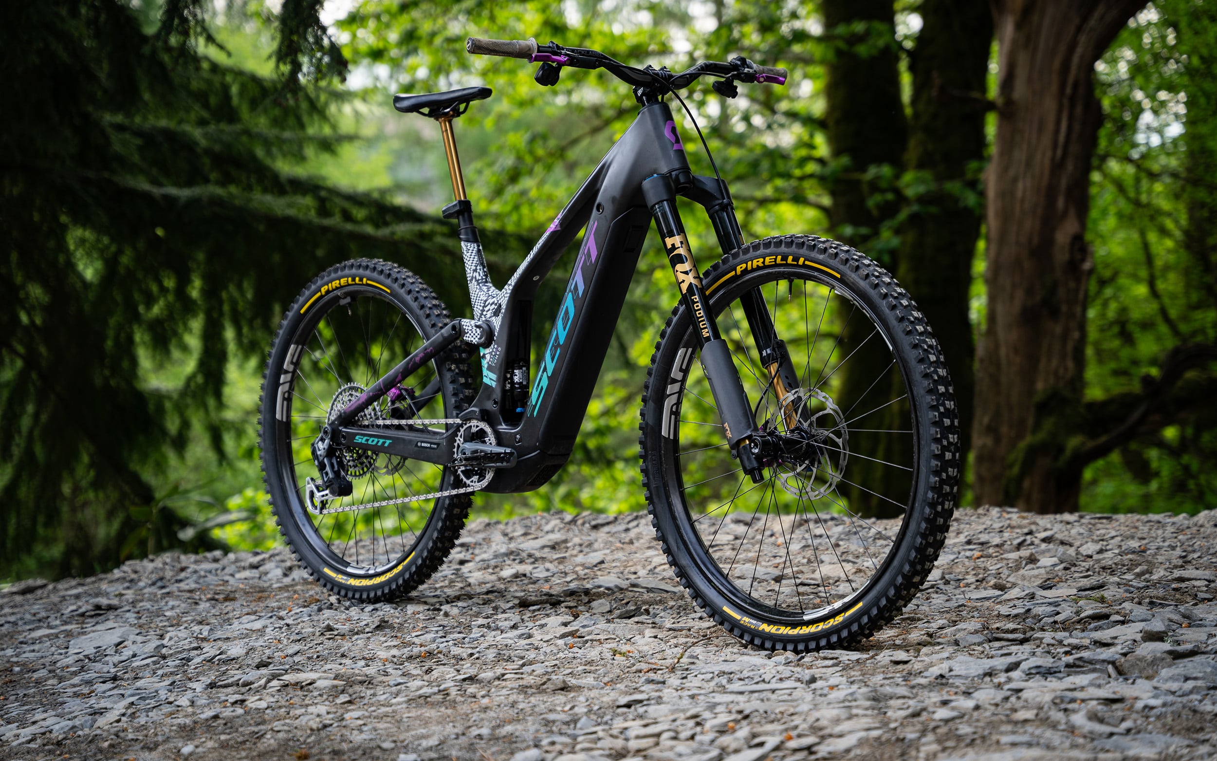 Test nouveauté | Fox Podium : la révolution inversée ?