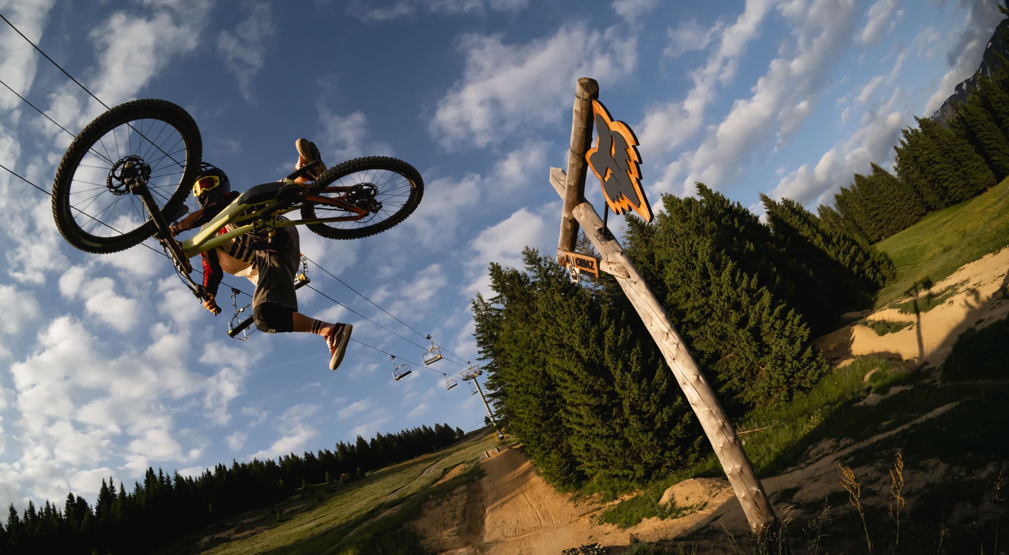 En immersion au Fox Chalet de Morzine avec leurs athlètes