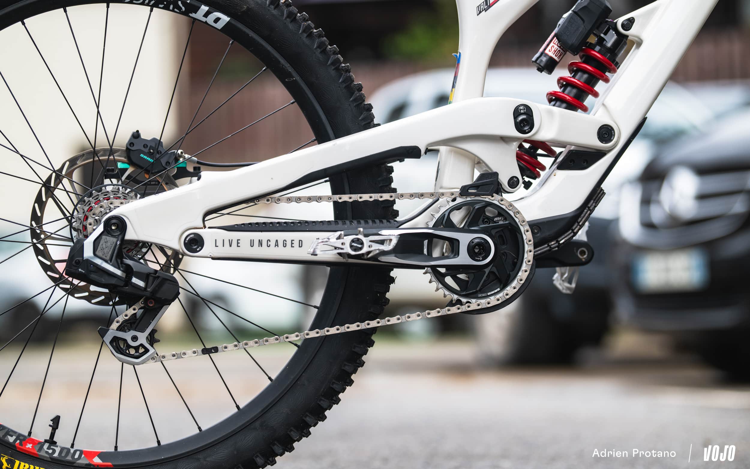 Spyshot | Une transmission Sram T-Type de descente sur la coupe du monde des Gets