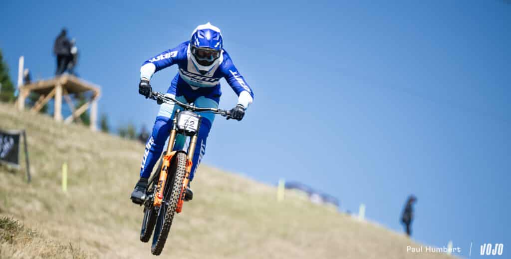 DH Les Gets 2025 | Résultats Q1 et Q2 : Hartenstern et Höll les plus rapides (mais attention aux juniors)