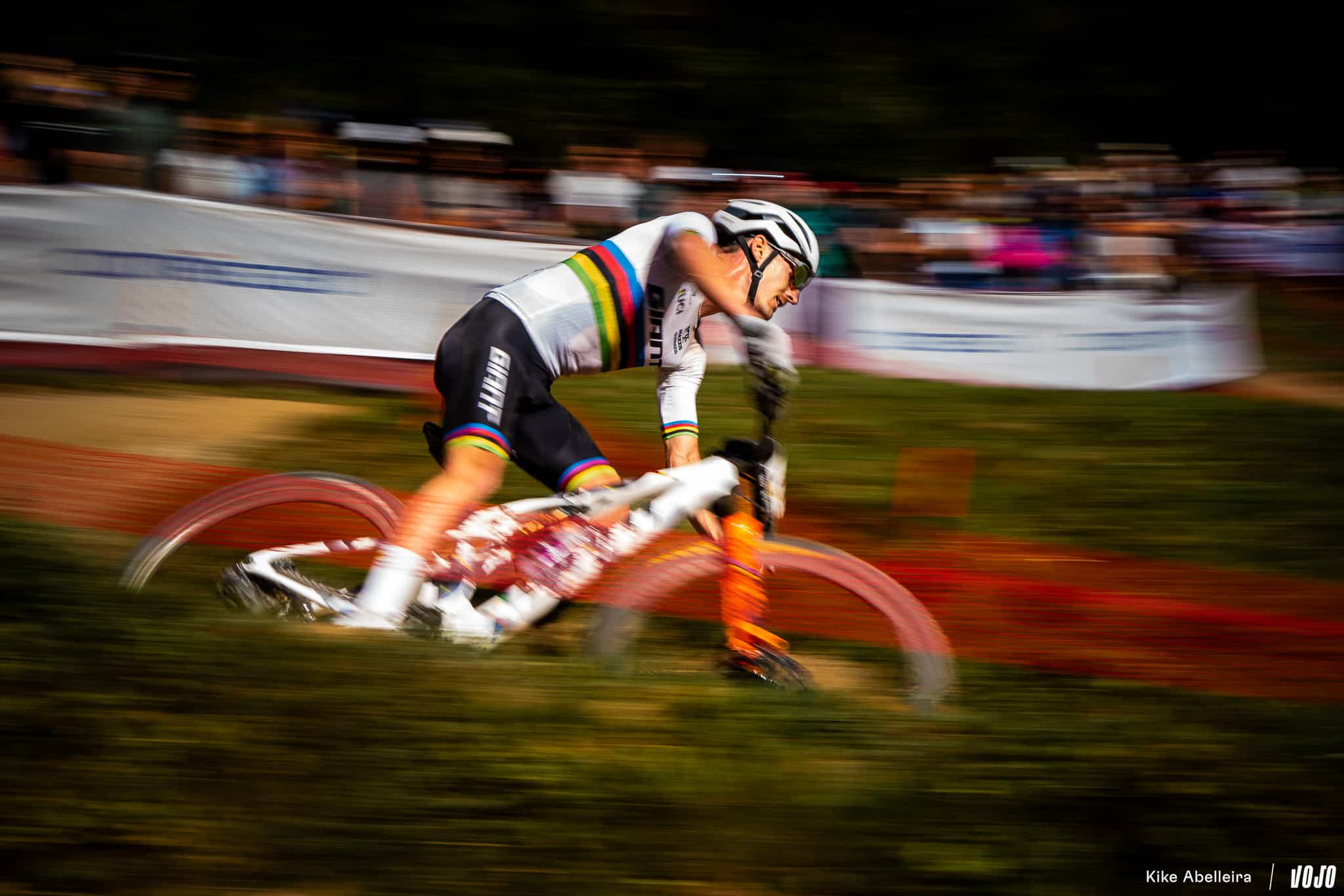 World Cup XC 2025 Lenzerheide – XCO : Keller à domicile, Hatherly pour l’honneur du maillot