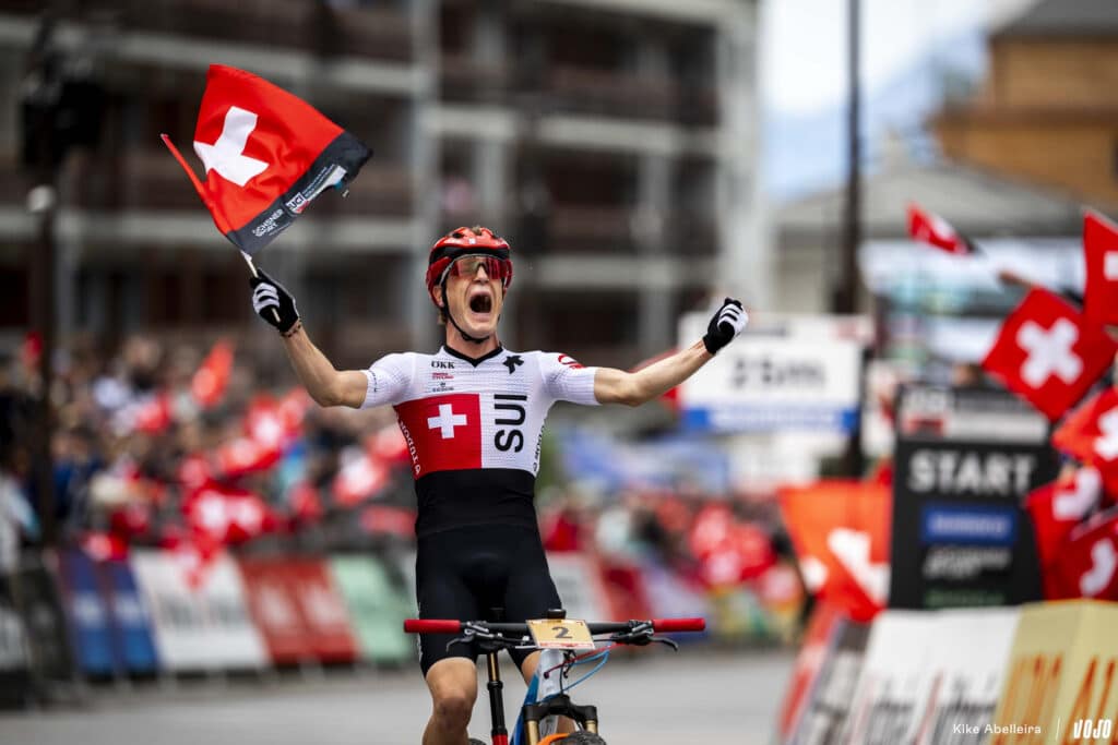 Worlds MTB 2025 | XCO U23 Hommes : Treudler couronné, Boichis 8e