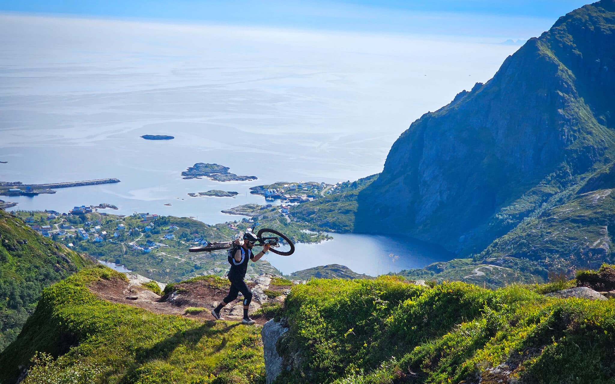 Vidéo | Kilian Bron et Ludo May à l’assaut des îles Lofoten